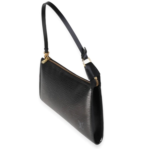 Louis Vuitton Epi LeatherPochette - Picture 10 of 16